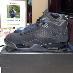 Jordan 4 Black Cat